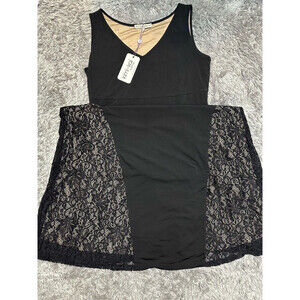 Kimi + Kai Maternity Tilda Lace Trim Mermaid Maxi Dress In Black Size L